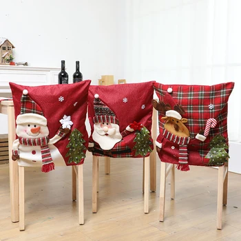 Ir 2021. Ziemassvētku Vakariņu Galda Dekorēšana Krēslu Atpakaļ Sedz Santa Claus Veļa Krēslu Vāks Mājas Dekoratīvi Ziemassvētku Rotājumi