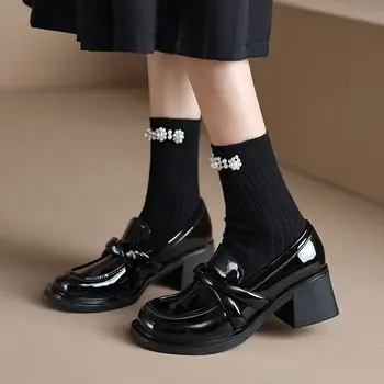 Kurpes Sieviešu augstpapēžu kurpes Sieviešu Britu Stila 2023 Jaunu Bieza-soled Koledžas Stila Gadījuma Mokasīni Melnā Ādas Modes Apavi Meitenēm